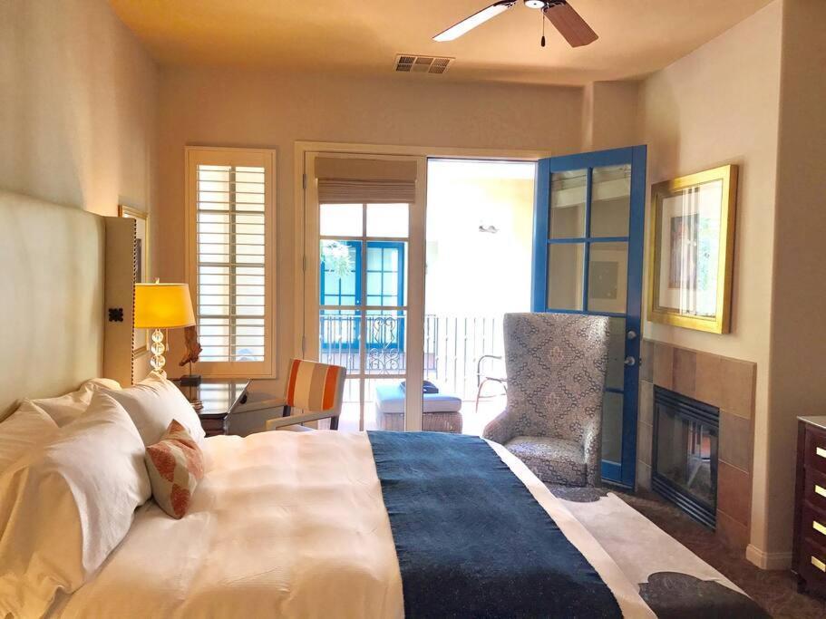Resort King Studio With Private Balcony 064622 La Quinta Exterior photo